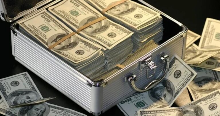 forbes-acikladi-turkiyenin-en-zengin-spor-insanlari-belli-oldu-XBuFdtHu.jpg