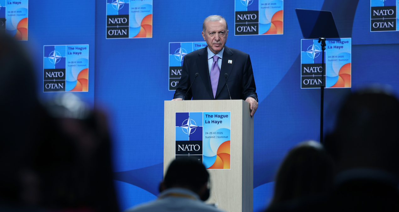 yabanci-gazetecilerin-gazzede-kumarhanesorusuna-erdogandan-olay-yanit-g2jOaZ4O.jpg