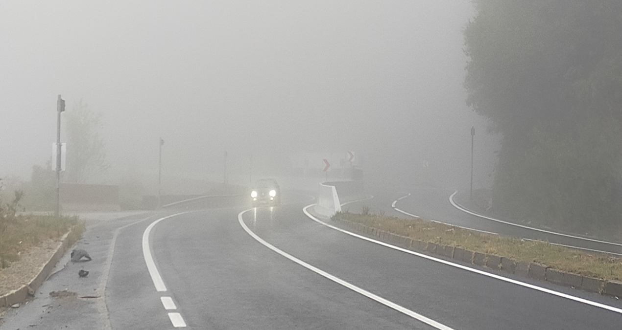 Bolu’yu sis bürüdü