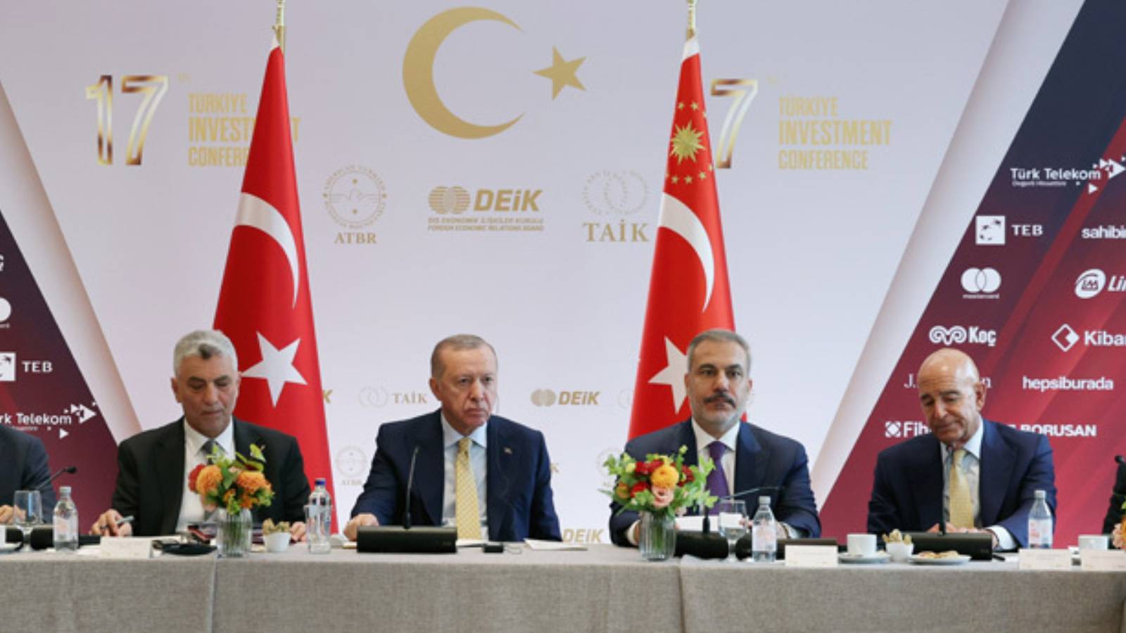 Cumhurbaşkanı Erdoğan: ABD ile savunma sanayii iş birliğimizin engel ve kısıtlamalardan bir an evvel kurtarılması lazım