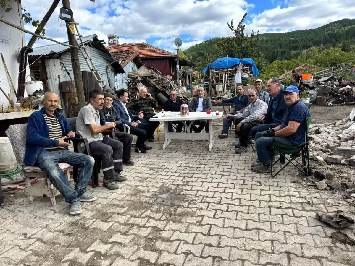 Köpenez’deki Yangın Mağdurları Ziyaret Edildi