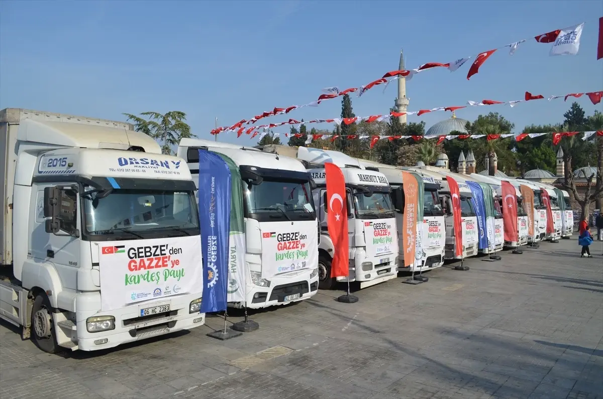 Gazze’ye İnsani Yardım Amaçlı 10 Tır Yola Çıktı