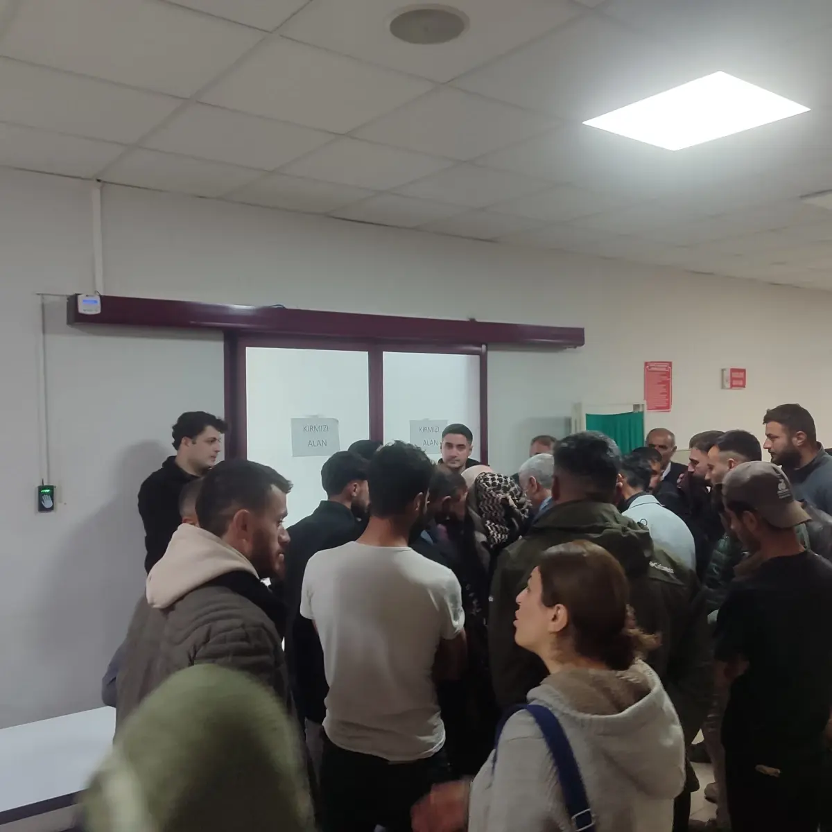 Kargo Aracının Çarptığı Çocuk Ağır Yaralandı