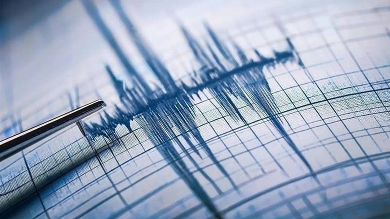 Son dakika depremler! İstanbul’da deprem mi oldu? 14 Kasım 2025 nerede, ne zaman deprem oldu?