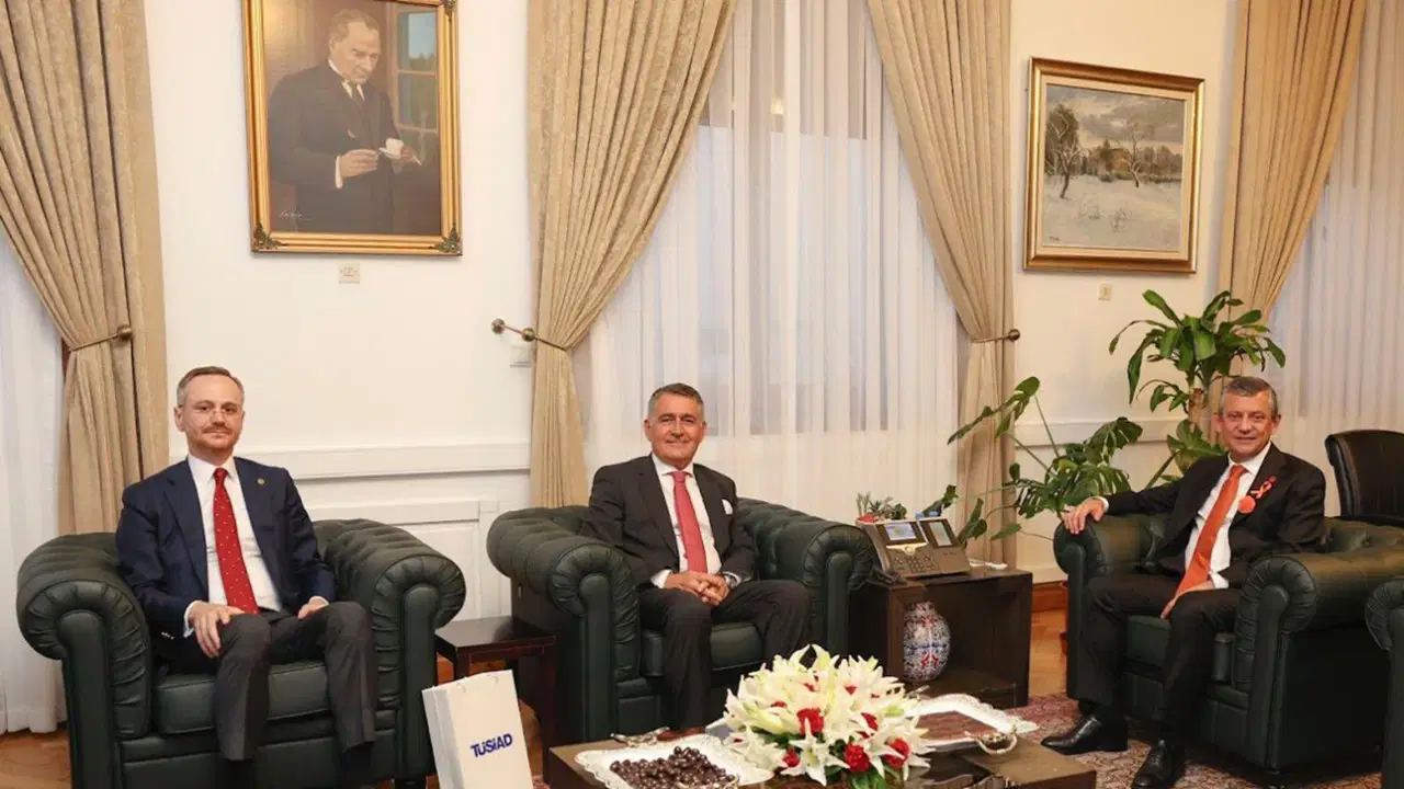 TÜSİAD’dan CHP Genel Başkanı Özgür Özel’e ziyaret
