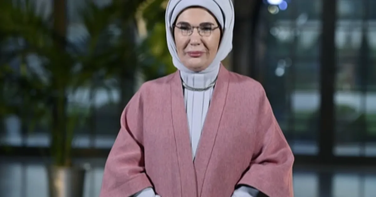 Emine Erdoğan’dan Sierra Leone’ye mesaj