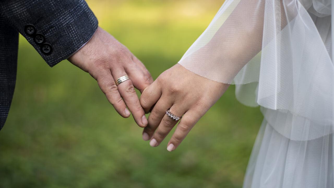 Hayati çözümler İslam hukukunda: Süresiz nafaka karanlığını ışığa kavuşturacak hükümler