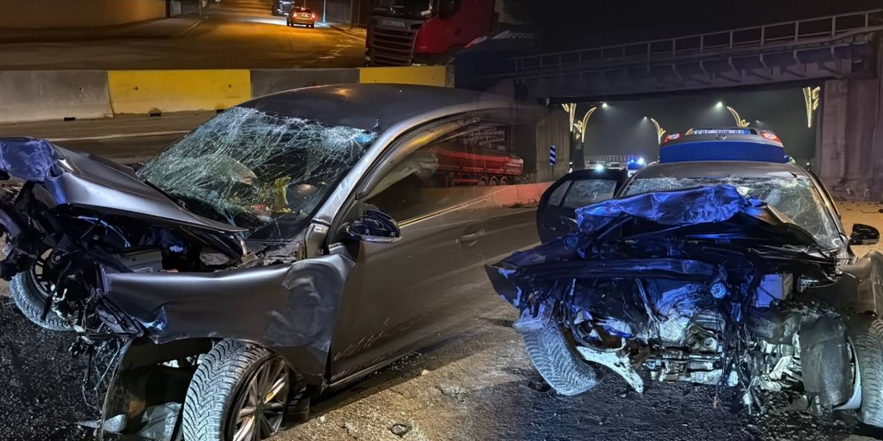 Hem ehliyetsiz hem alkollü! Polisten kaçarken kaza yaptı