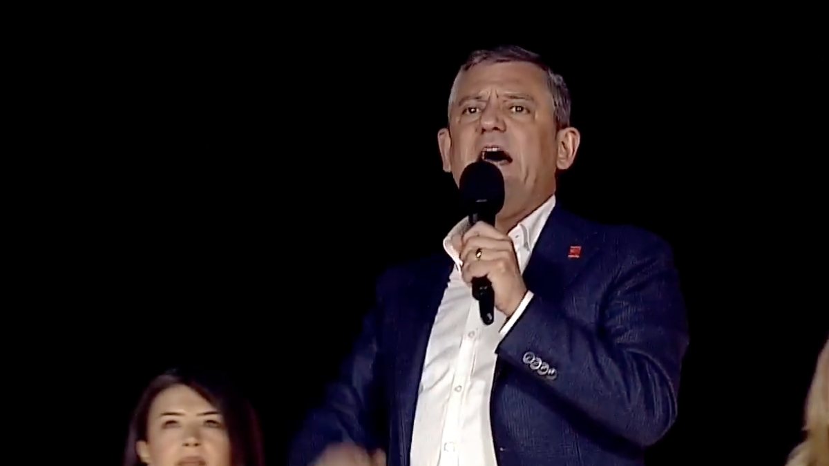 Özgür Özel: Bizim asgari ücret teklifimiz 39 bin lira