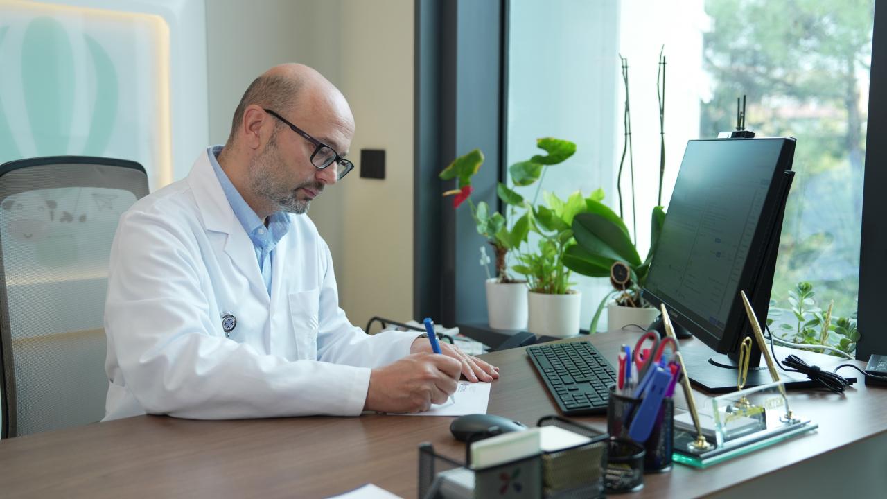 Uzman isim uyardı: Yenidoğanlarda solunum enfeksiyonlarına dikkat