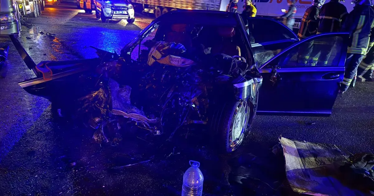 Zincirleme kazada 1 kişi öldü, 7 kişi yaralandı | NTV Haber