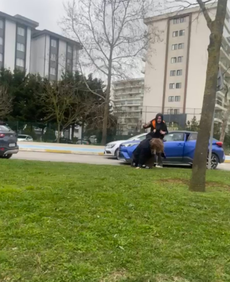 İstanbul Trafiğinde Skandal Anlar: Sürücüler Arasında Kavga Çıktı