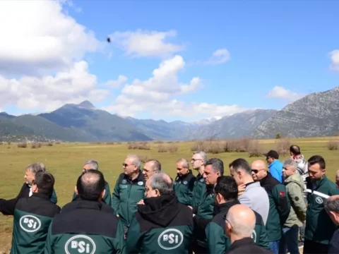 Beyşehir Gölü İçin İncelemeler