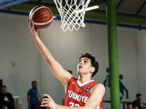 Son ceyrekte nefesler kesildi u18 milliler sirbistani devirdi LFbgXIzJ